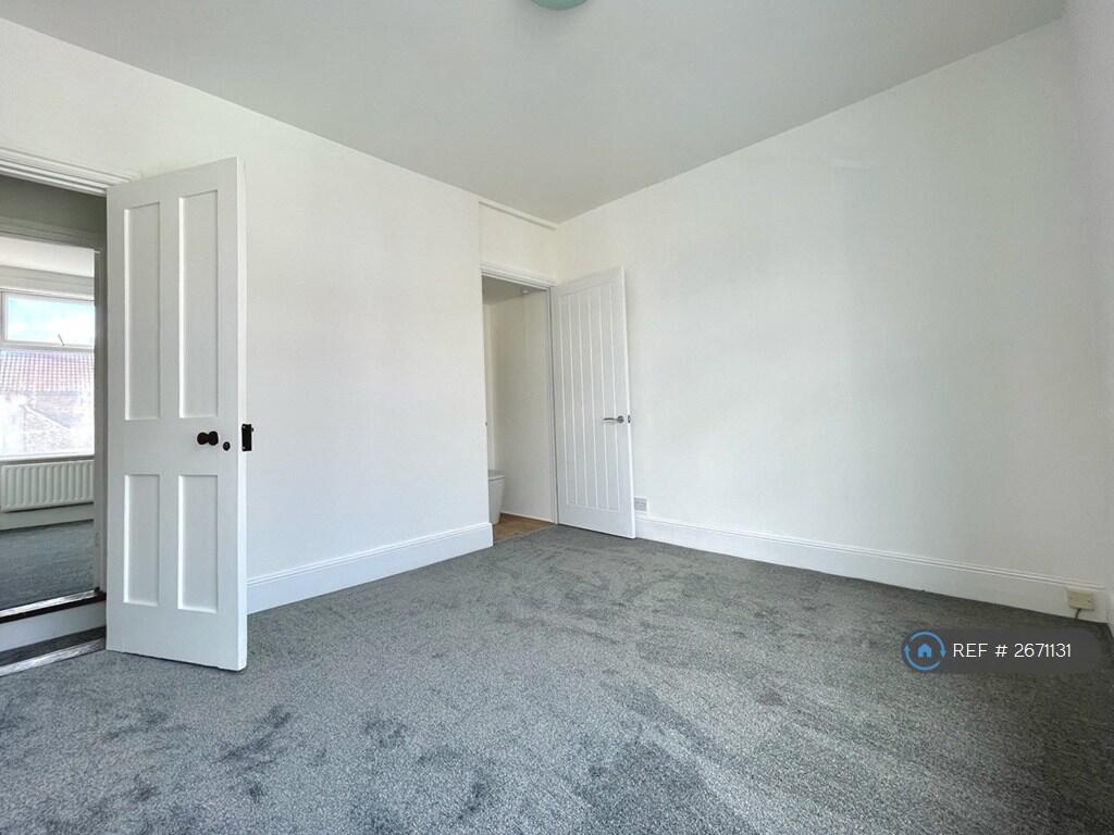 Front Bedroom + Ensuite Toilet