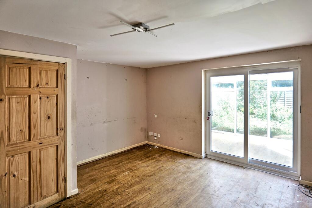 9 Madison Close, Gosport, PO13 9UL