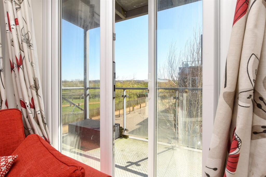 External Lifestyle Photograph