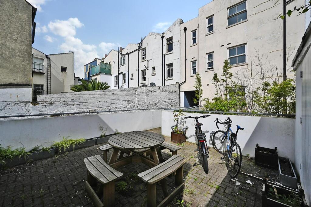 F1 the design quarter bn2 (13).jpg