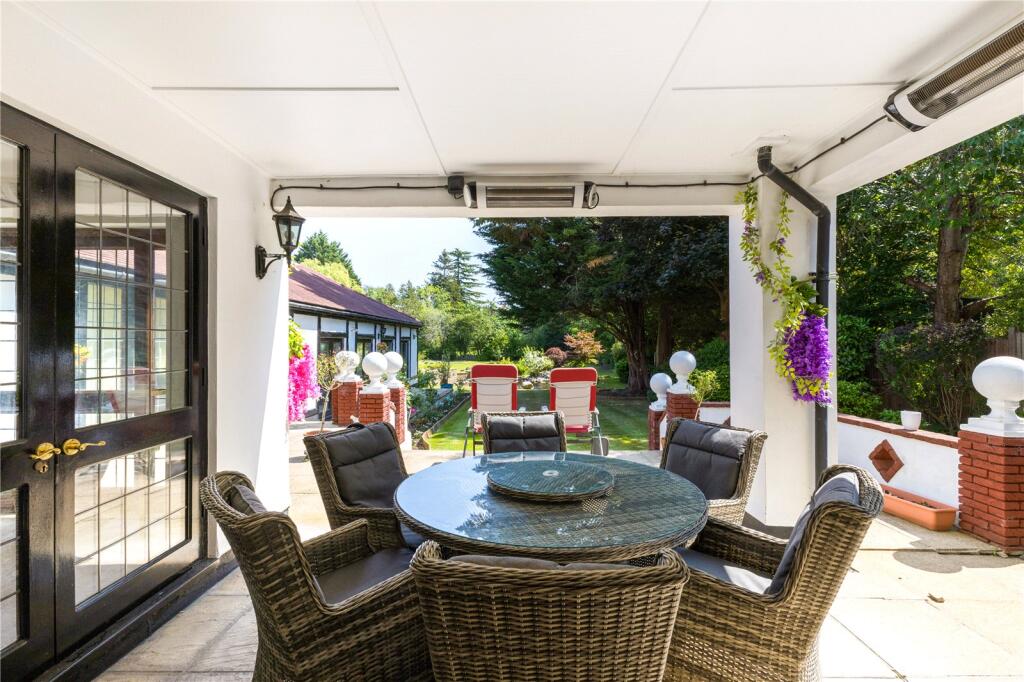 Outside Dining