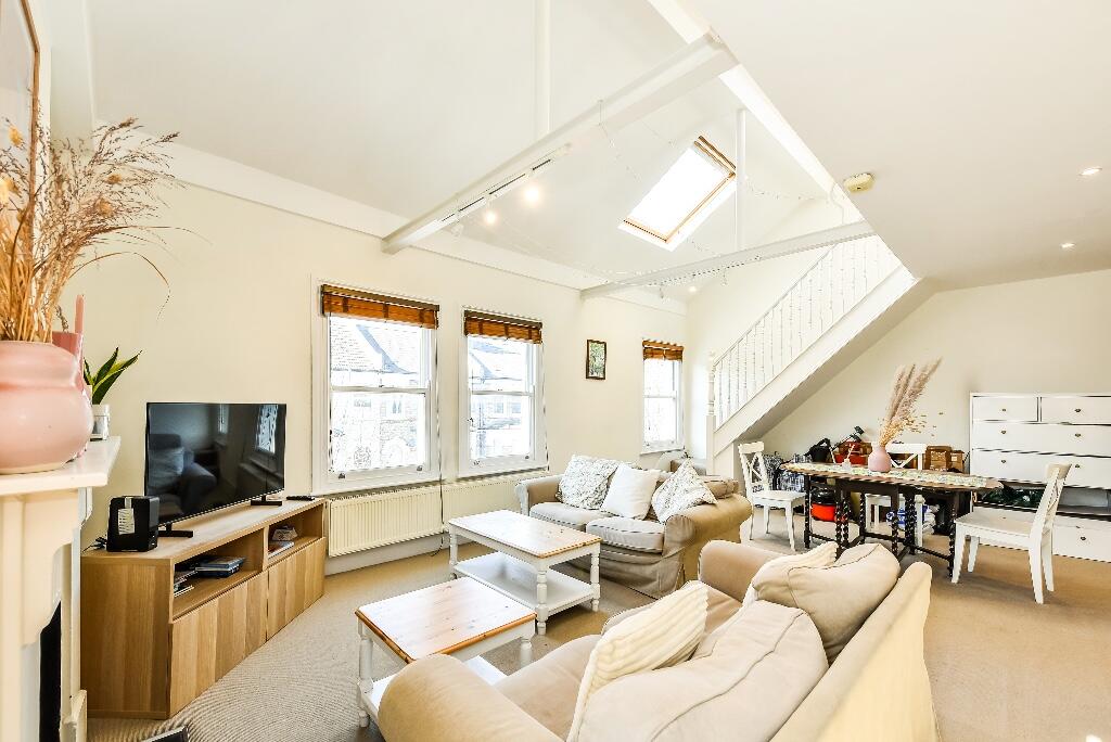 Sangora Road, London, SW11