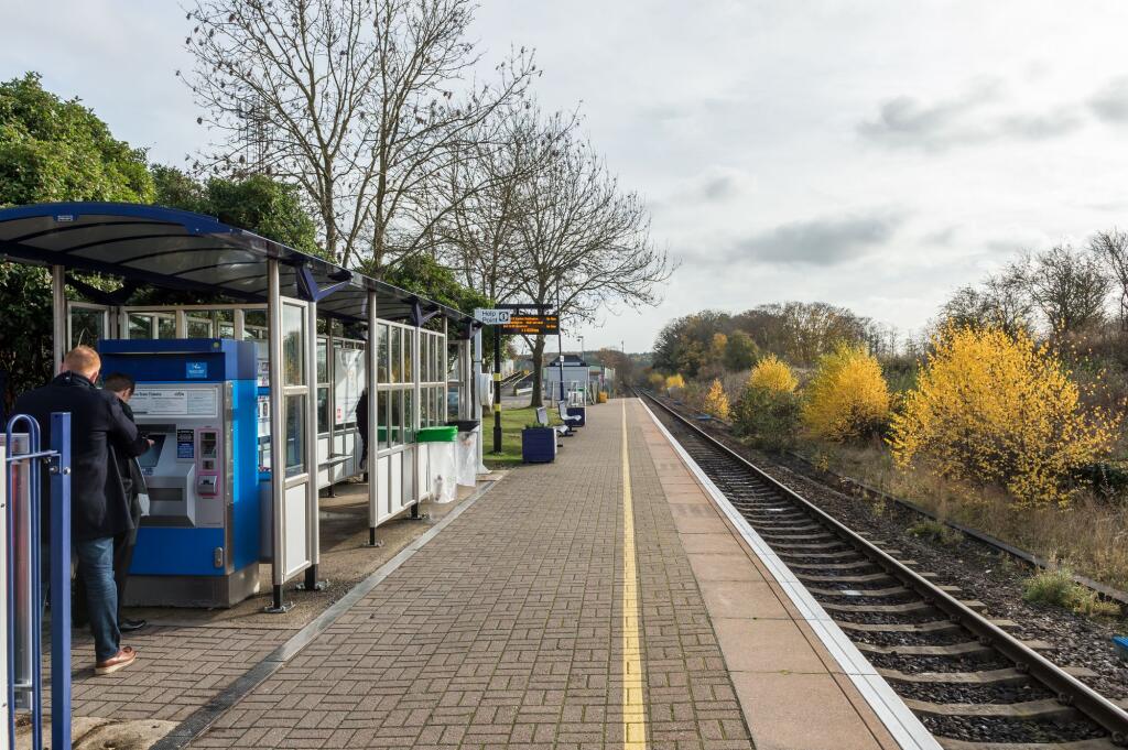 Hanborough Platform