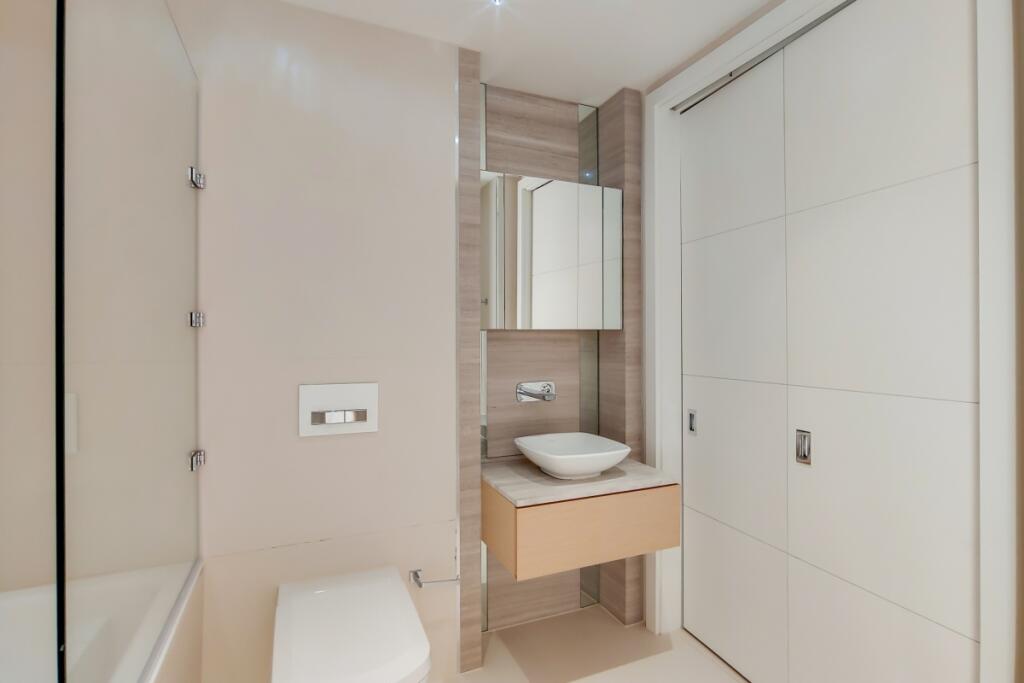 4_Bathroom-1