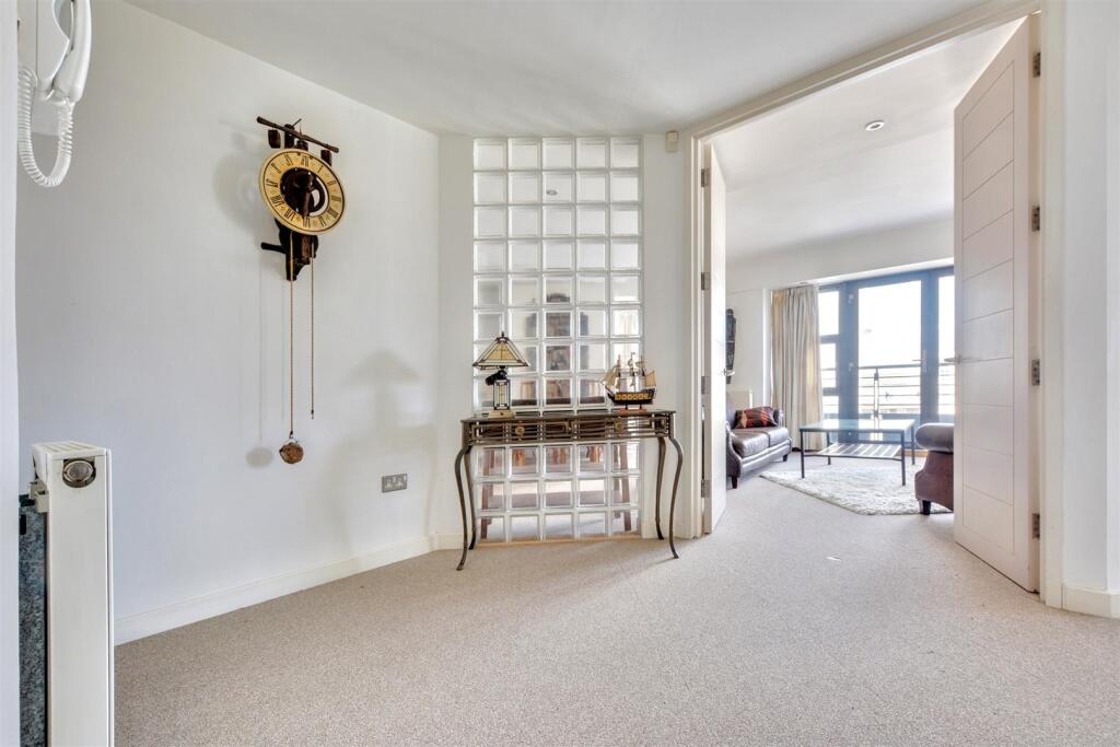 Entrance Hall.jpeg