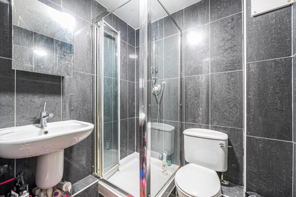 1386131-9-692e3cb...