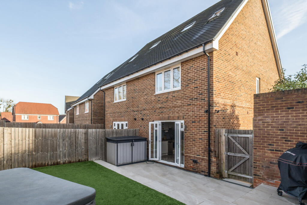 1384989-21-69270d...