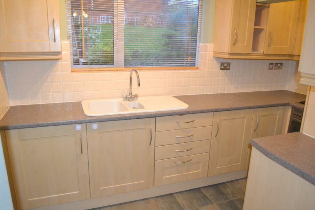 kitch2 (Medium).JPG