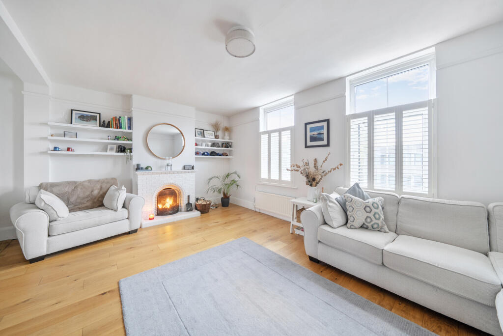 1383371-12-691ca0...