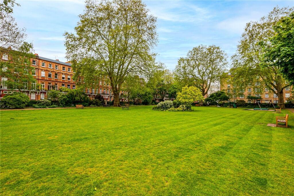Nevern Square