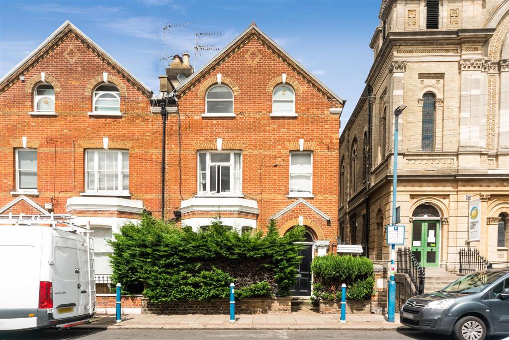 WERTER ROAD, 7 TOP FLAT-27.jpg