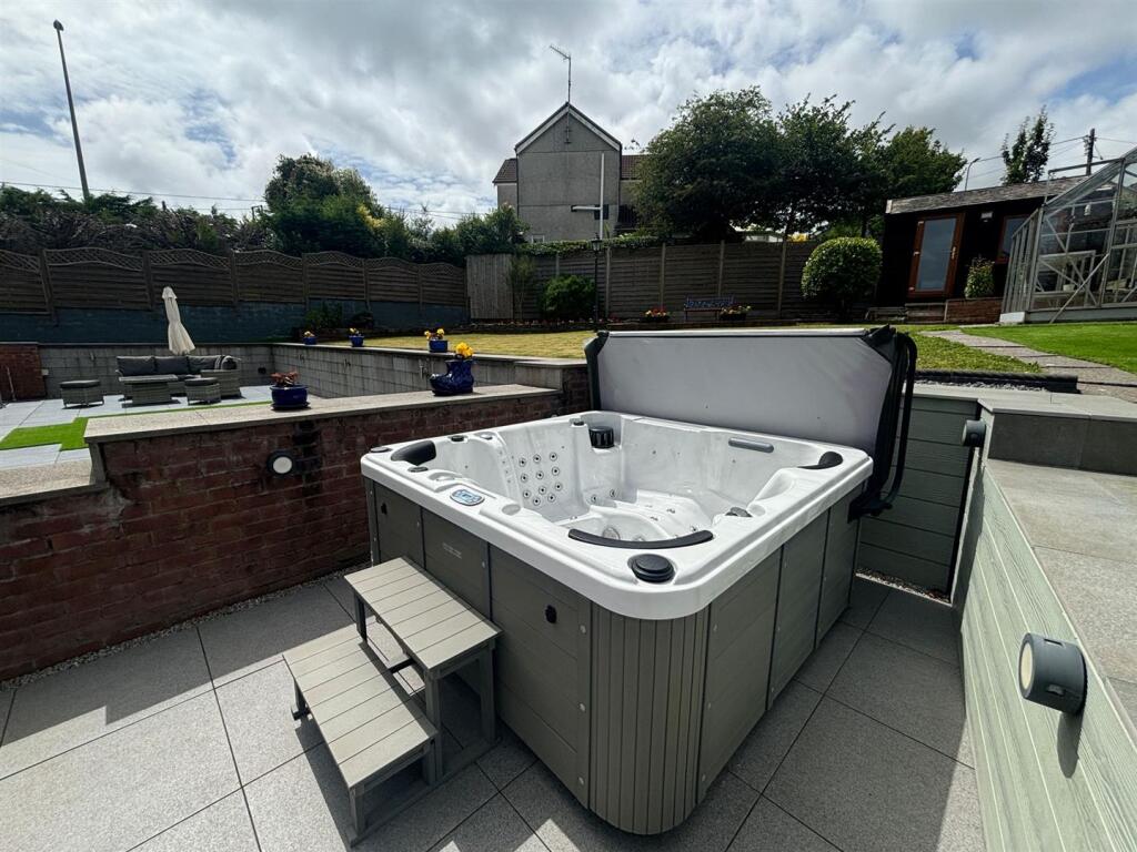 WhatsApp Image 2024-07-05 at 08.55.40_7a4fbd0d.jpg