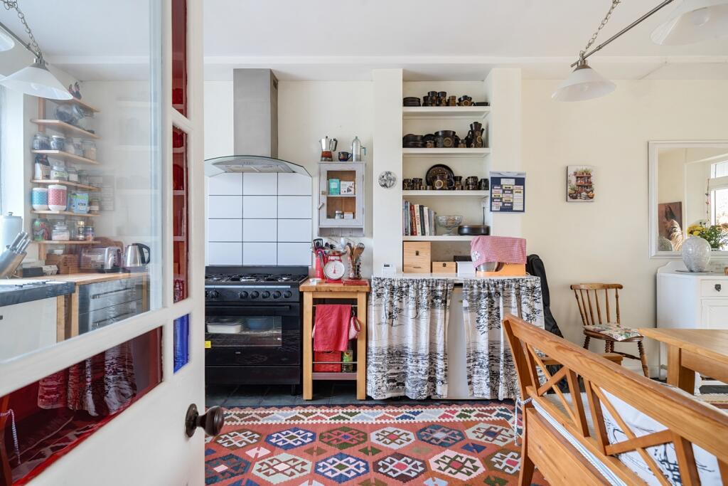 Dining Kitchen 4