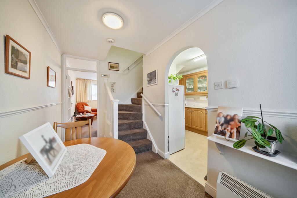 1387349-20-6931a2...