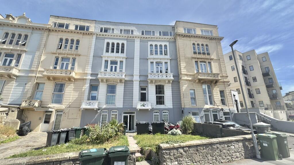 Cairo Court, Manilla Crescent