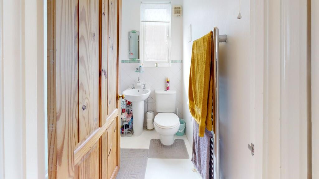 Bathroom (26)