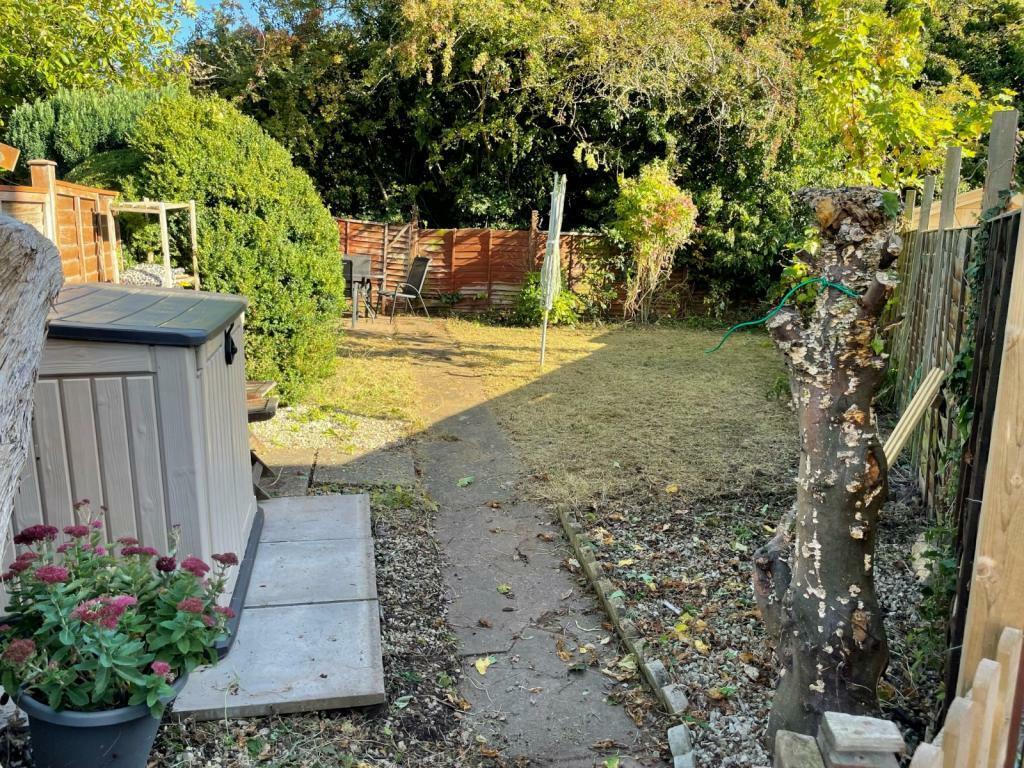 11 Denton Garden.jpg