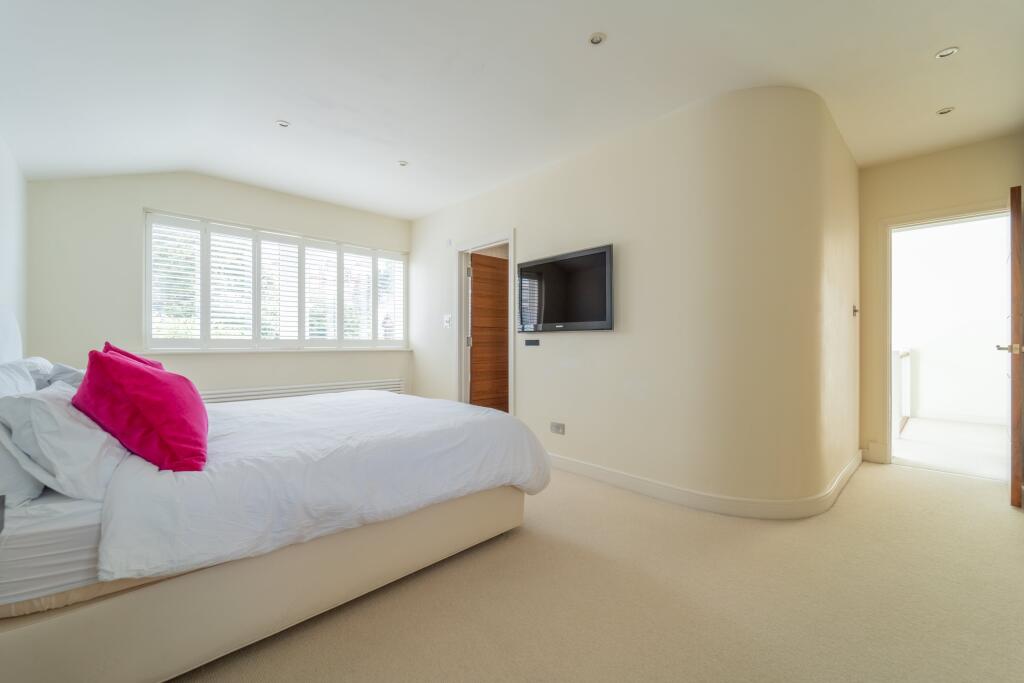 Byron Bay-  By Ben P