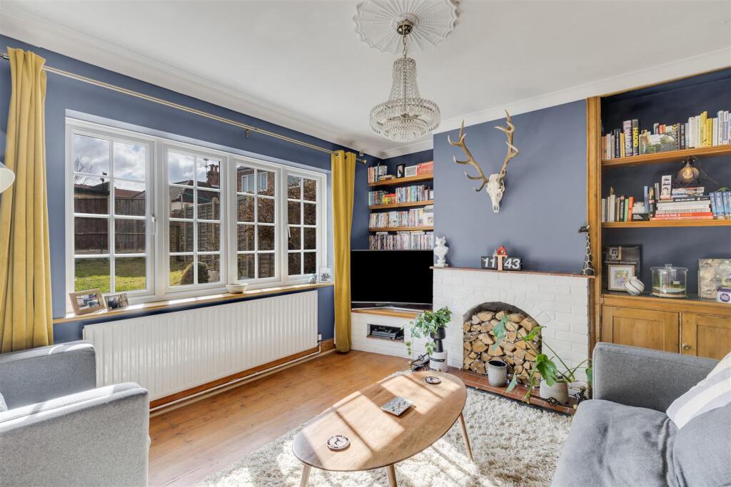 Station Way 23-12.jpg