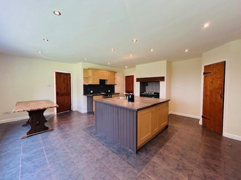Sirod kitchen 3