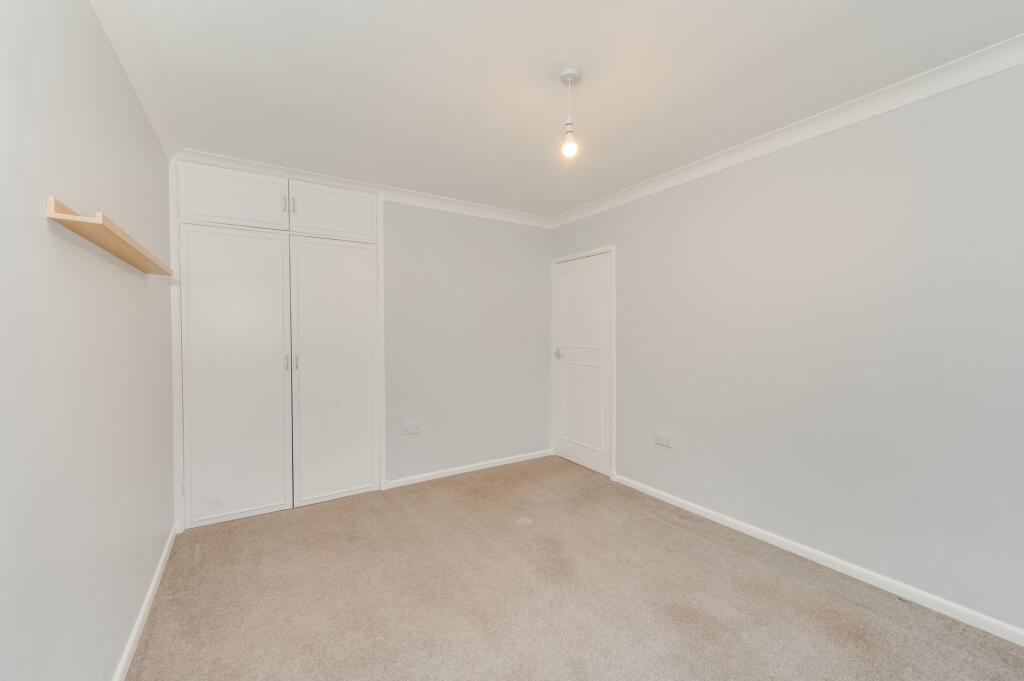 TWO DOUBLE BEDROOMS AND SHOWER ROOM