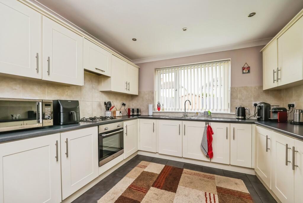 Fitted Kitchen