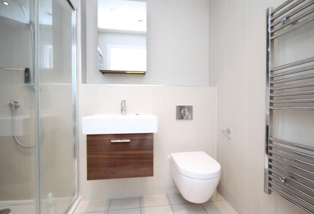 Ensuite