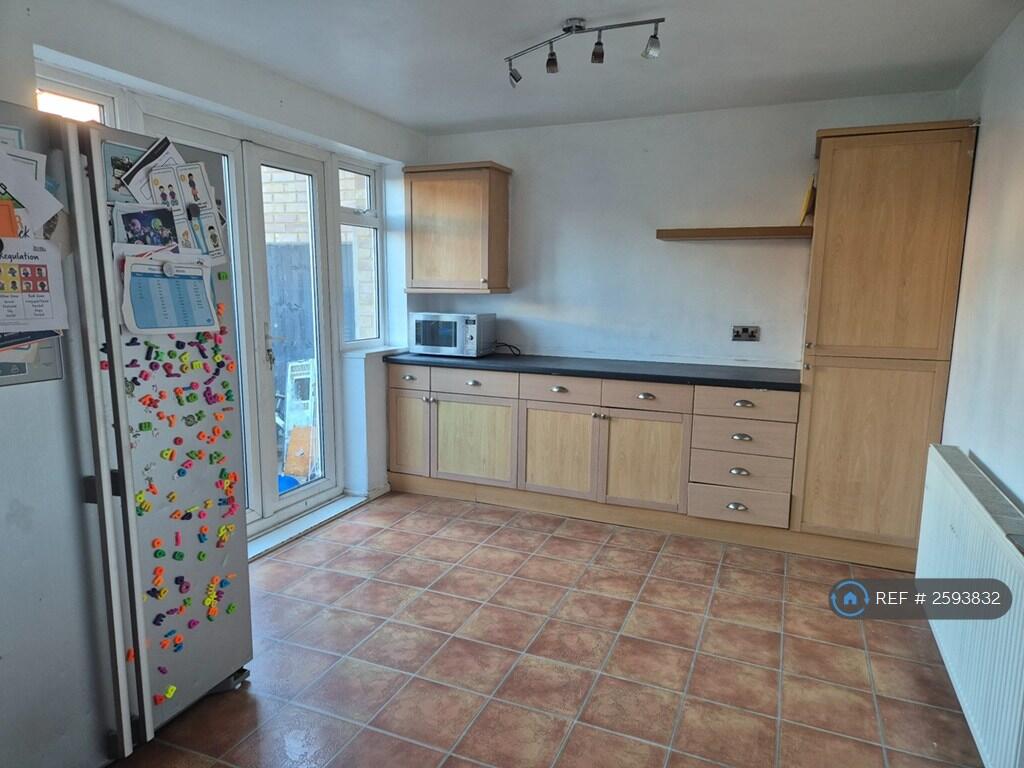 Kitchen/Dinning