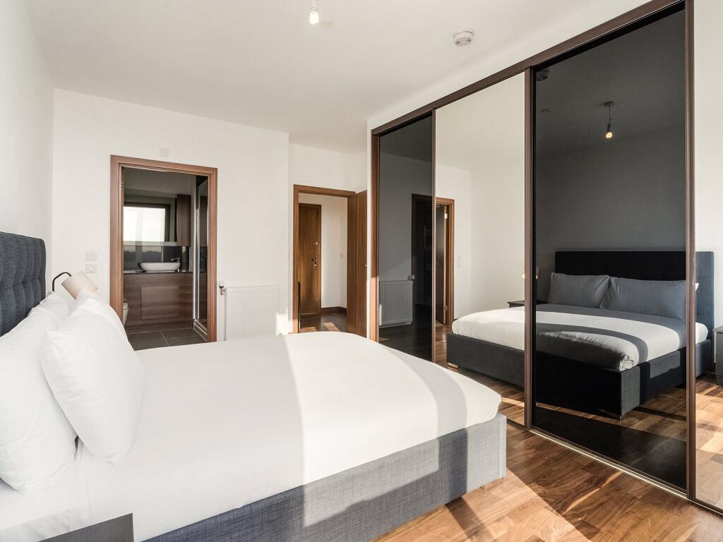 Gooch House, Se10