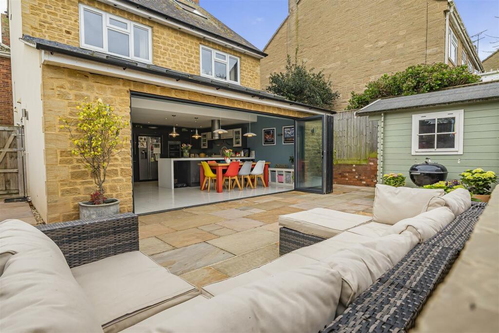 Patio / Rear