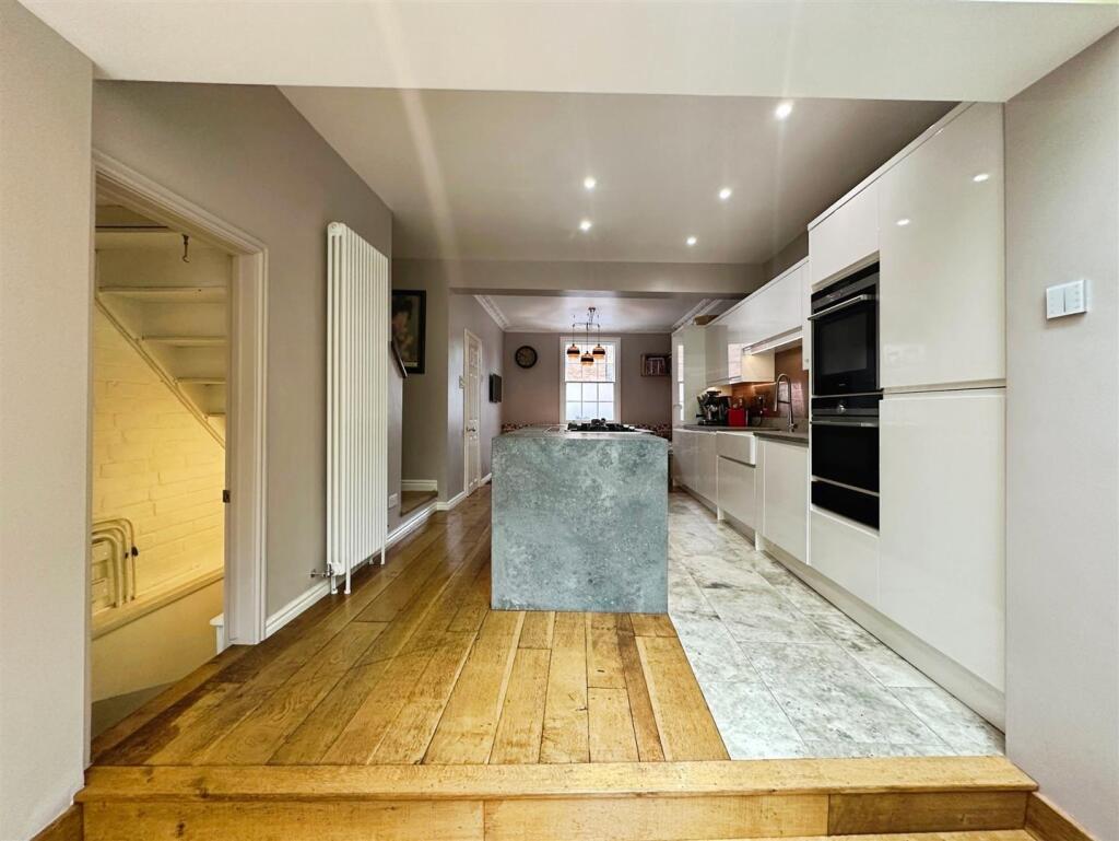 df534e81-0-42C7-BE93-8D1296CBB705-6201-0000019F87F