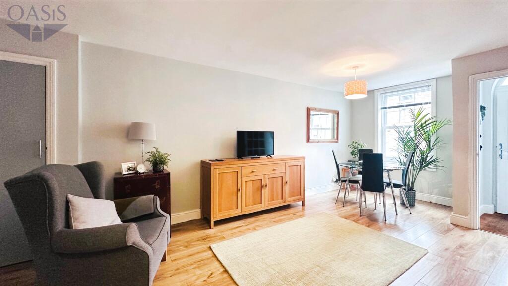 Living/Dining Room