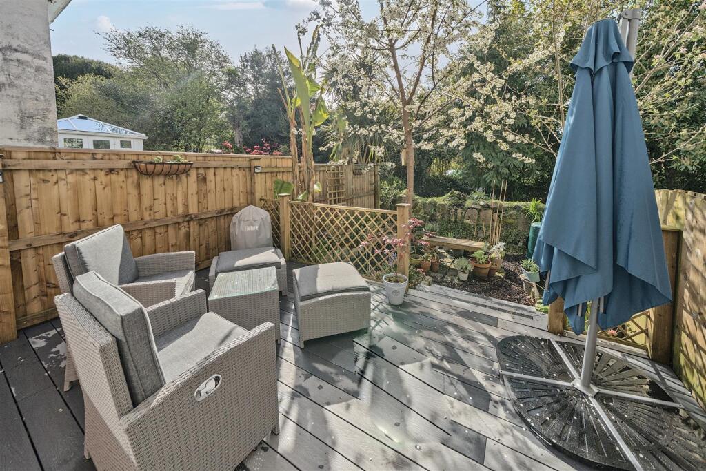 Baronsfs Garden Seating.jpg