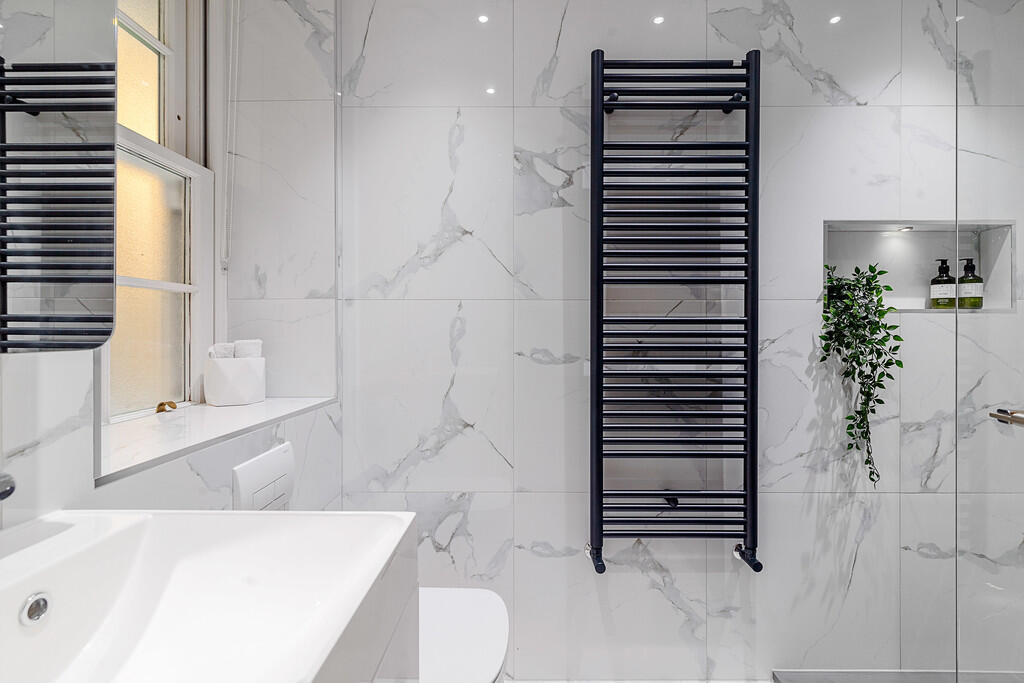 Betterton_House_0...