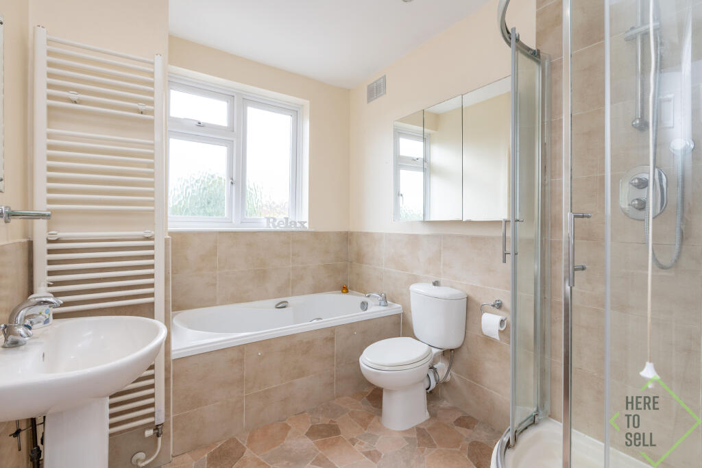 39 Kilvinton Drive, Enfield, EN2 0BE-23