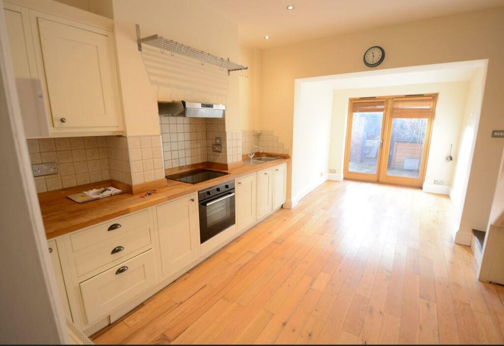 Water Row Kitchen.JPG