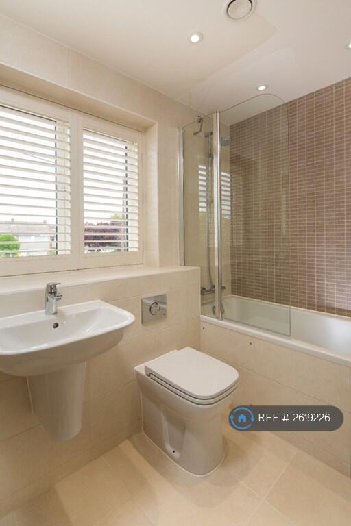 Ensuite Master Bathroom With Bath And Shower