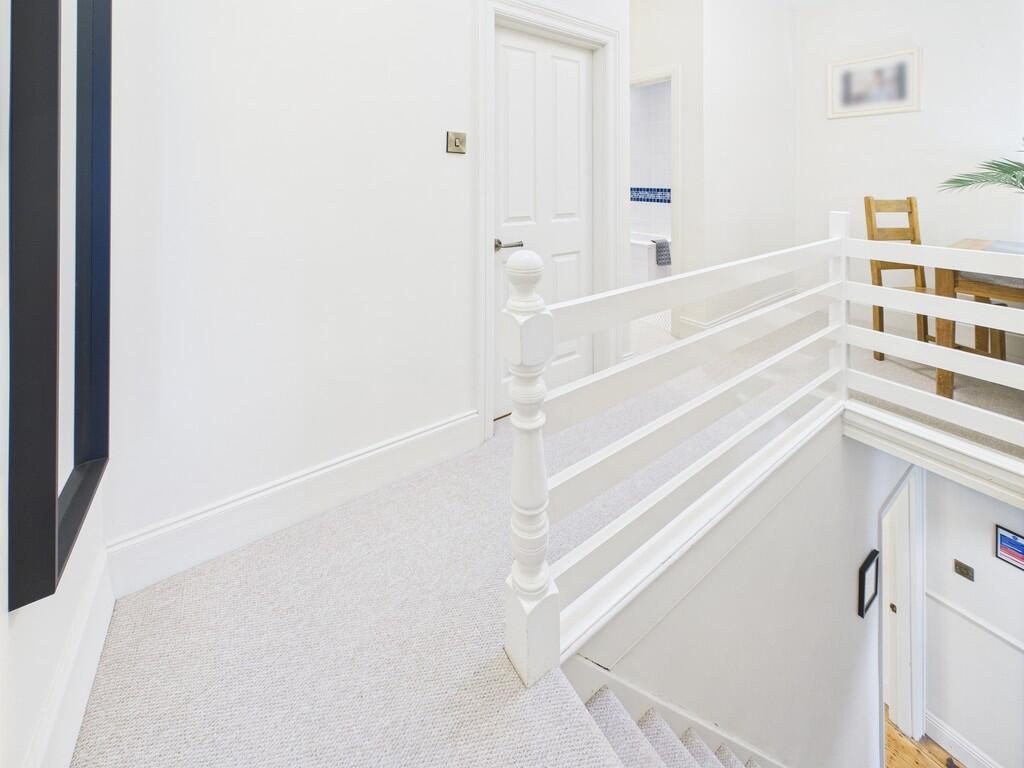 CAM02089G0-PR0495...