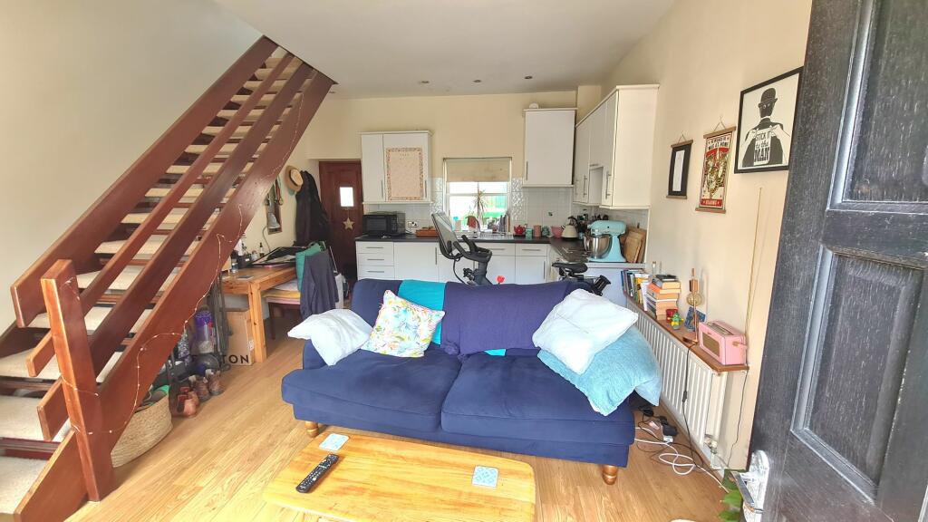 OPEN PLAN KITCHEN DINING LOUNGE