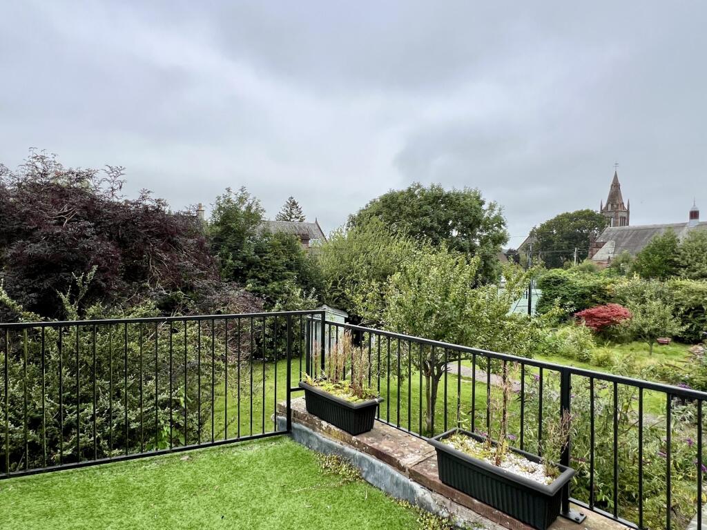 17 St Marys Place, Kirkcudbright - Williamson and 