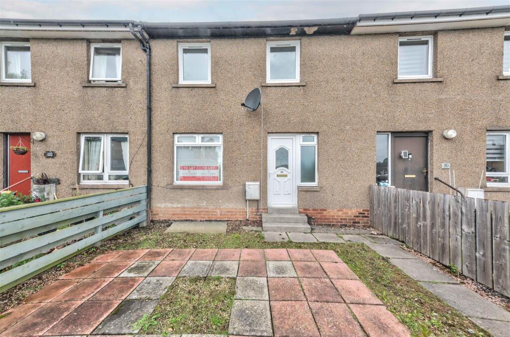 28 Emmock Place Dundee RENTAL-12.JPG