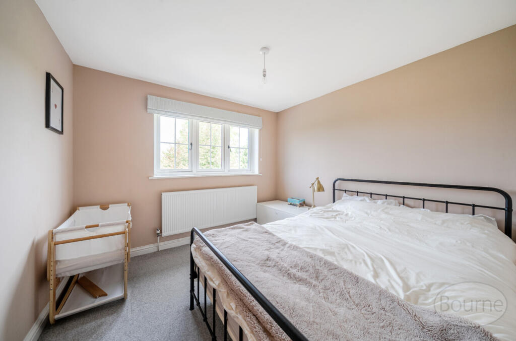 4b3097bb-92a8-47c...