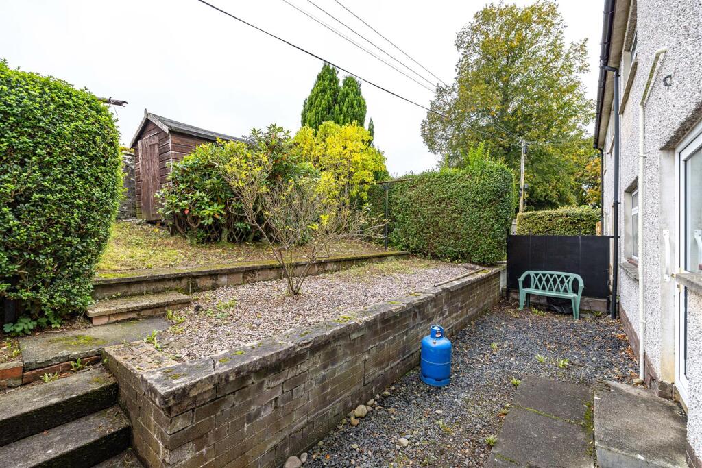 3 Eastfield Road Selkirk 29.JPG