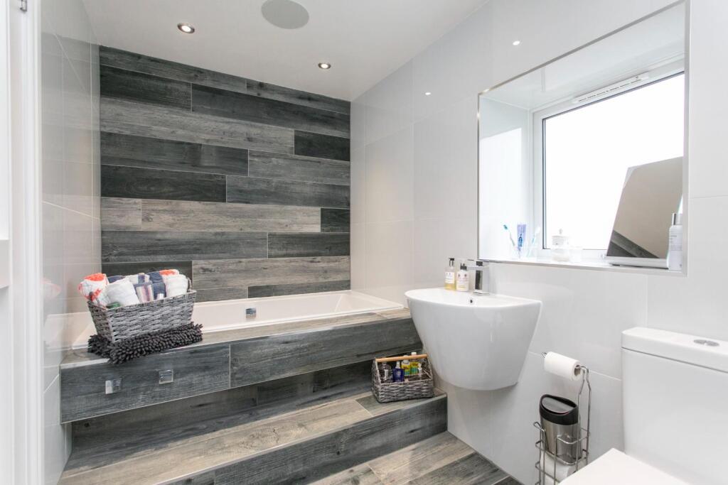 weavers cottage27.jpg