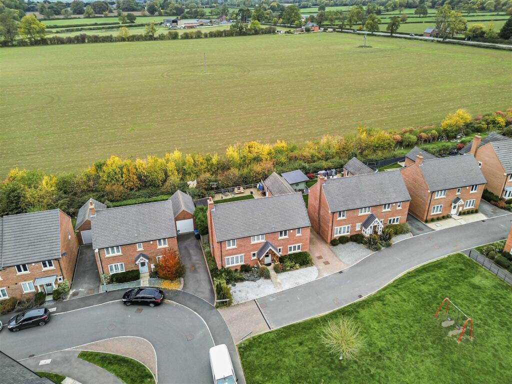 1 Buttercup Close
