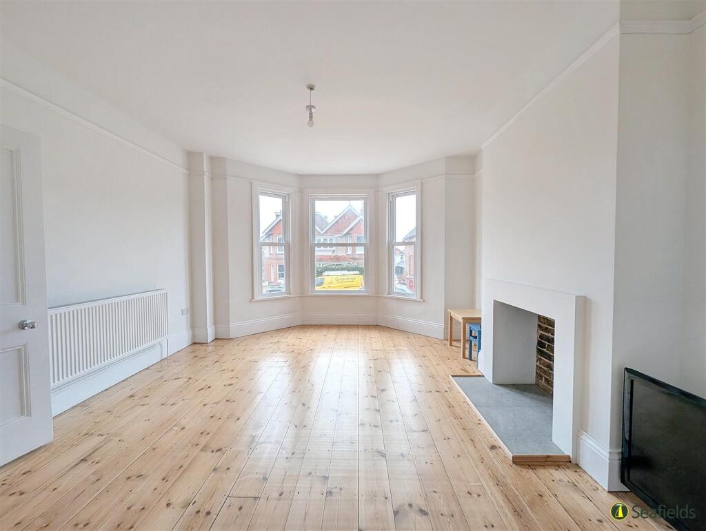 Front Sitting Room
