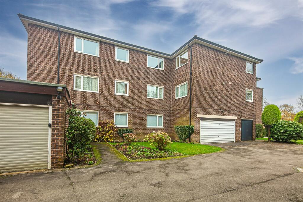 Overview of block from side