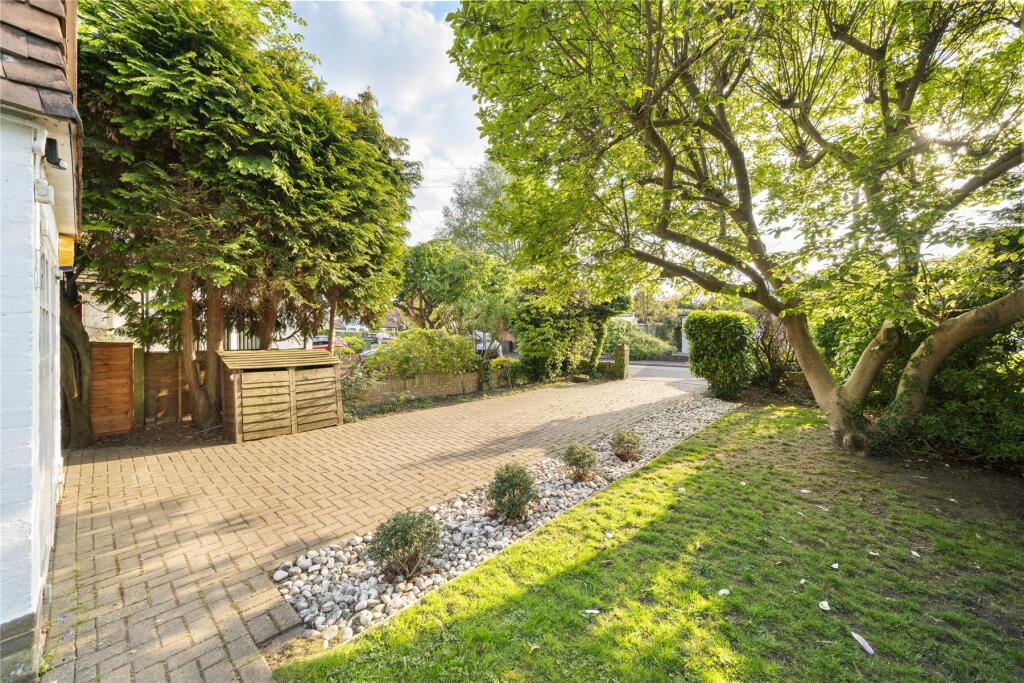 Front Drive &amp; Garden