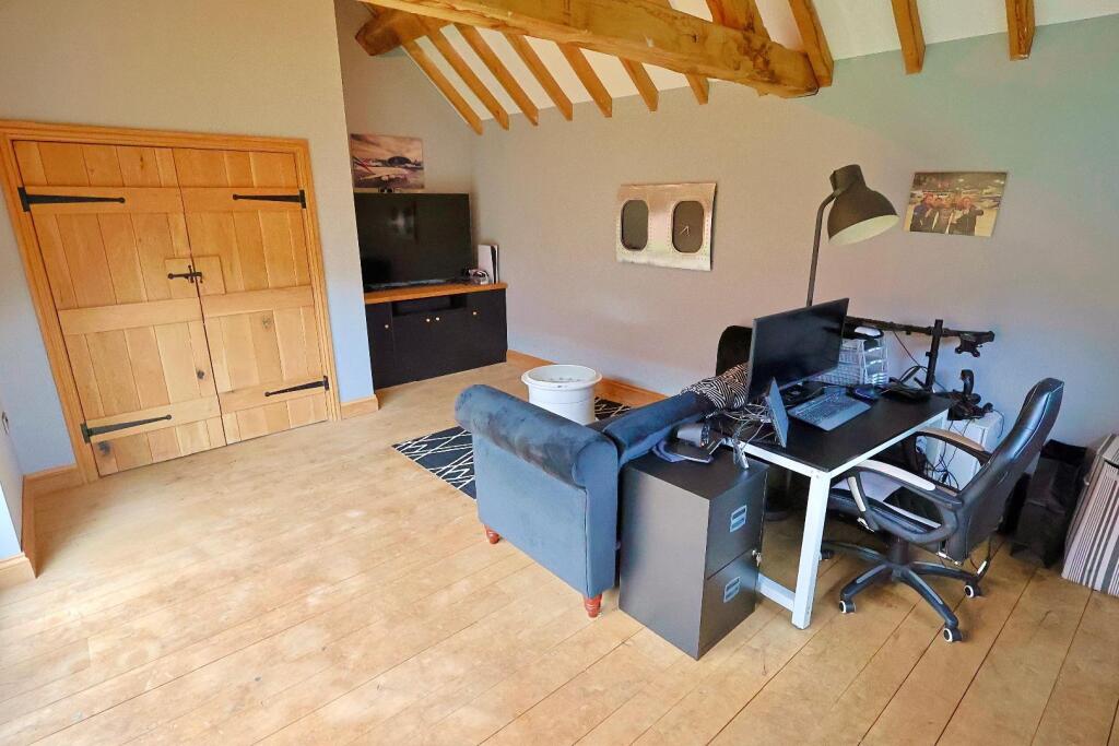 Reception Room / Office