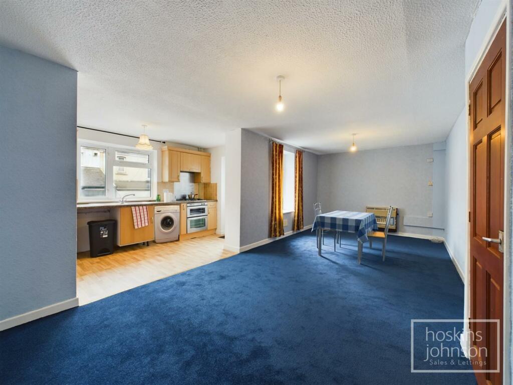 Living/Dining Room